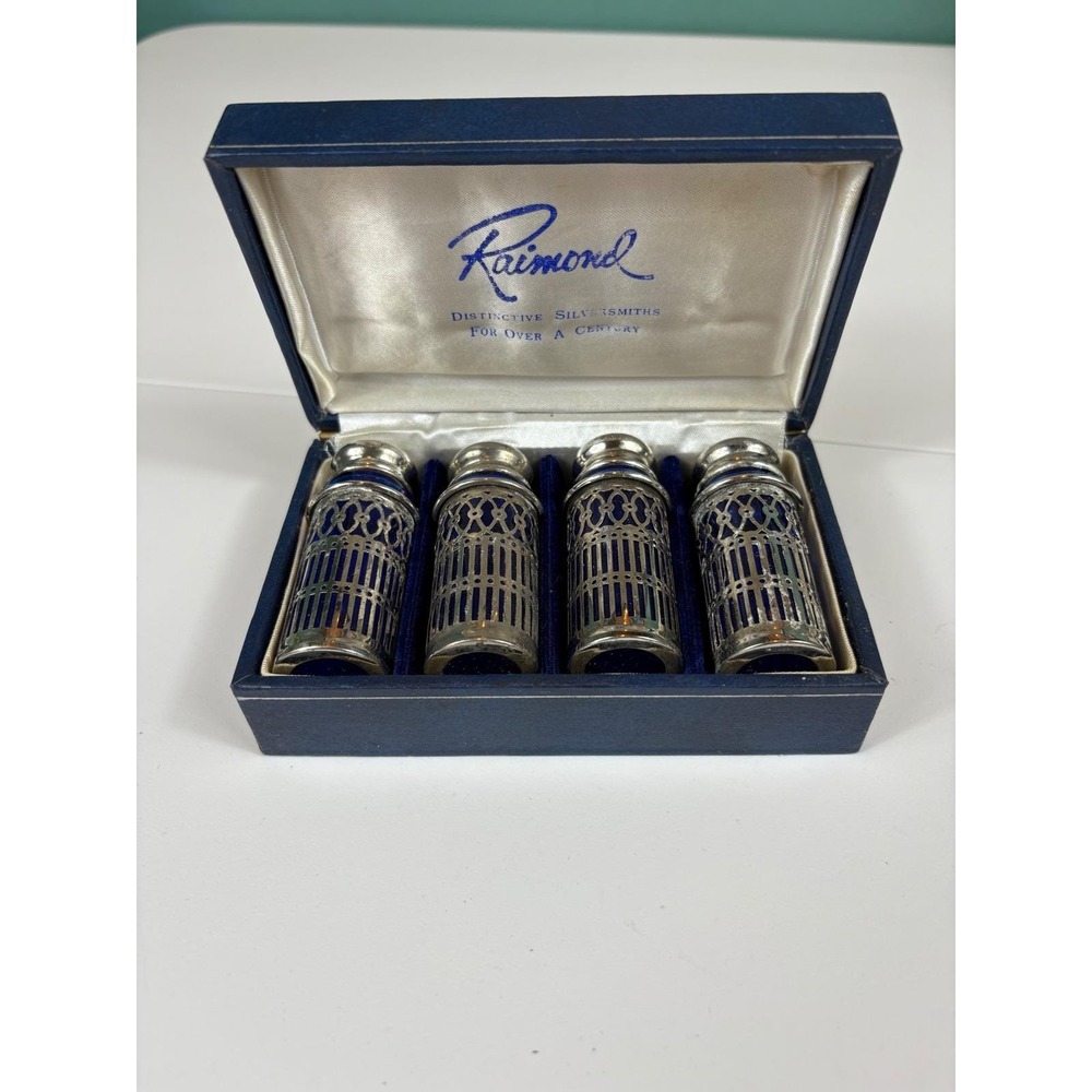 Vintage Raimond Silverplate Cobalt Glass Salt Pepper‎ Shakers w Box